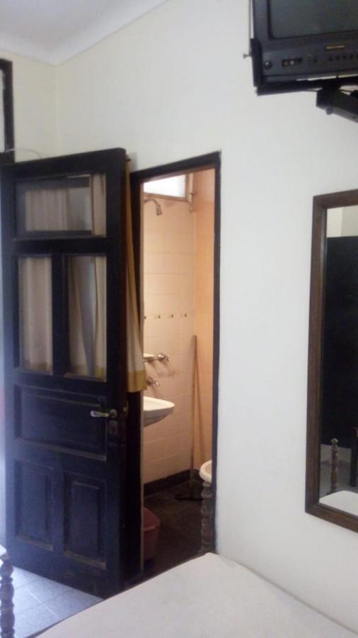 Emperatriz Hotel Familiar Санта-Фе Экстерьер фото