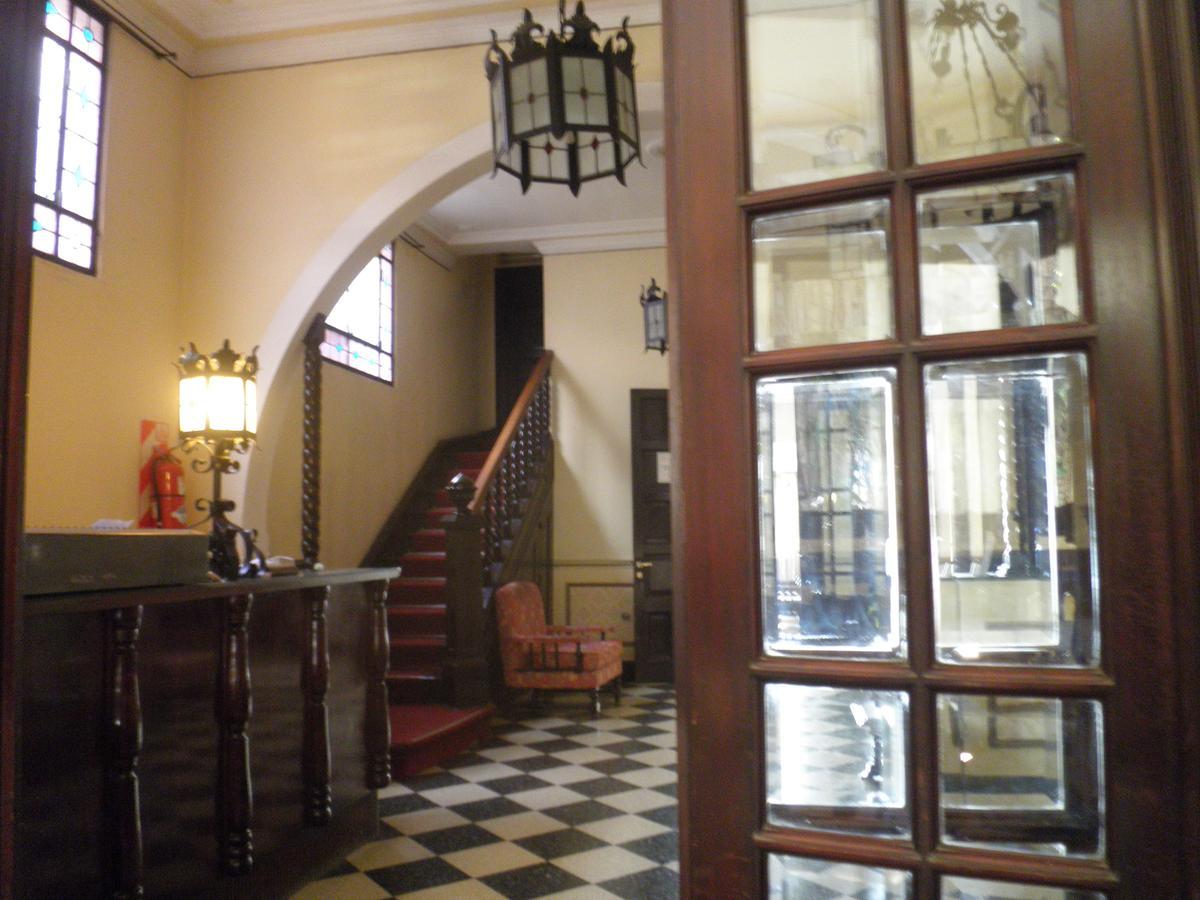 Emperatriz Hotel Familiar Санта-Фе Экстерьер фото