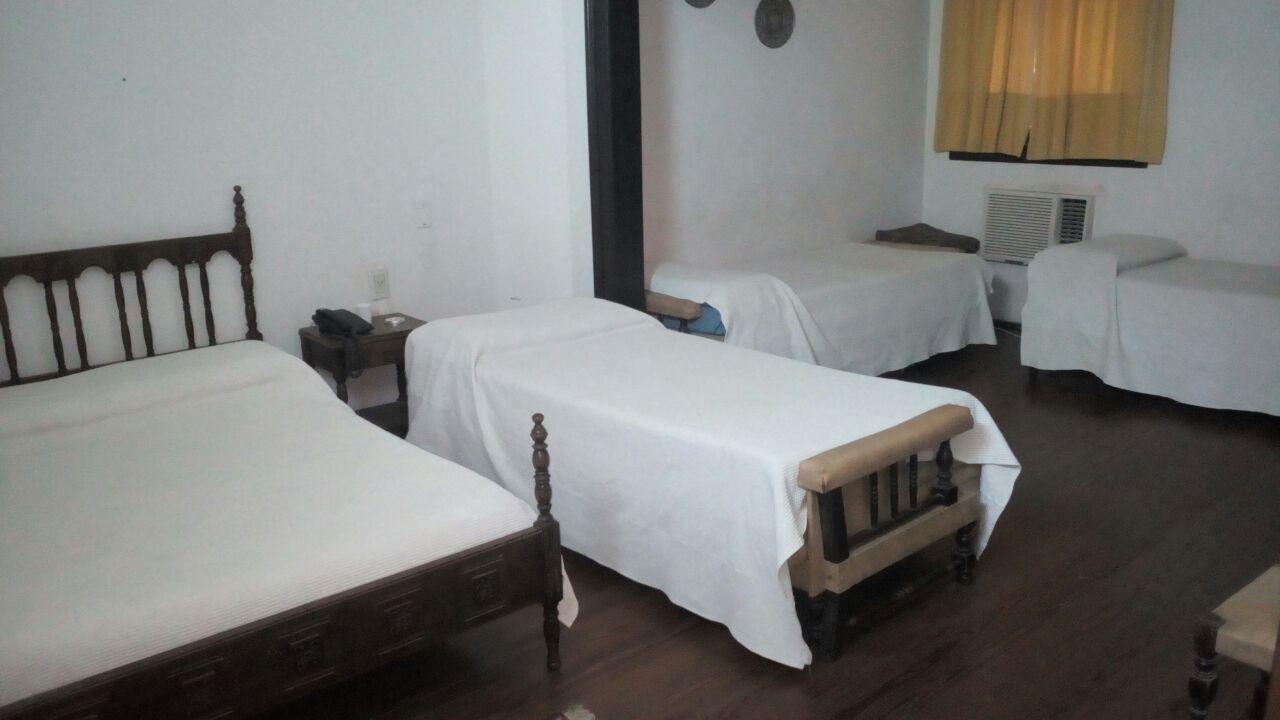 Emperatriz Hotel Familiar Санта-Фе Экстерьер фото
